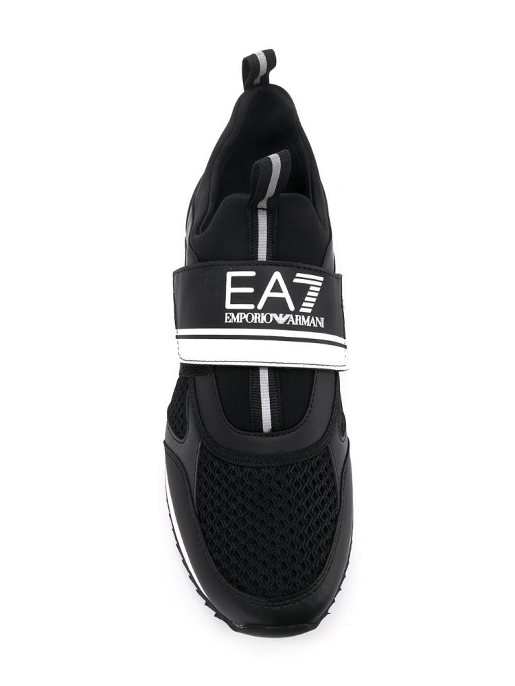 Black Men's Ea7 Emporio Armani Slip On Logo Low Top Sneakers | SQ3XXII