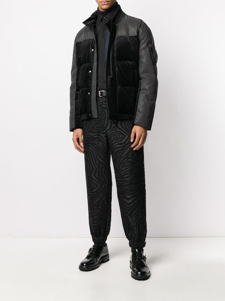 Black Men's Armani Emporio Cuffed Jacquard Pants | UT37VJP