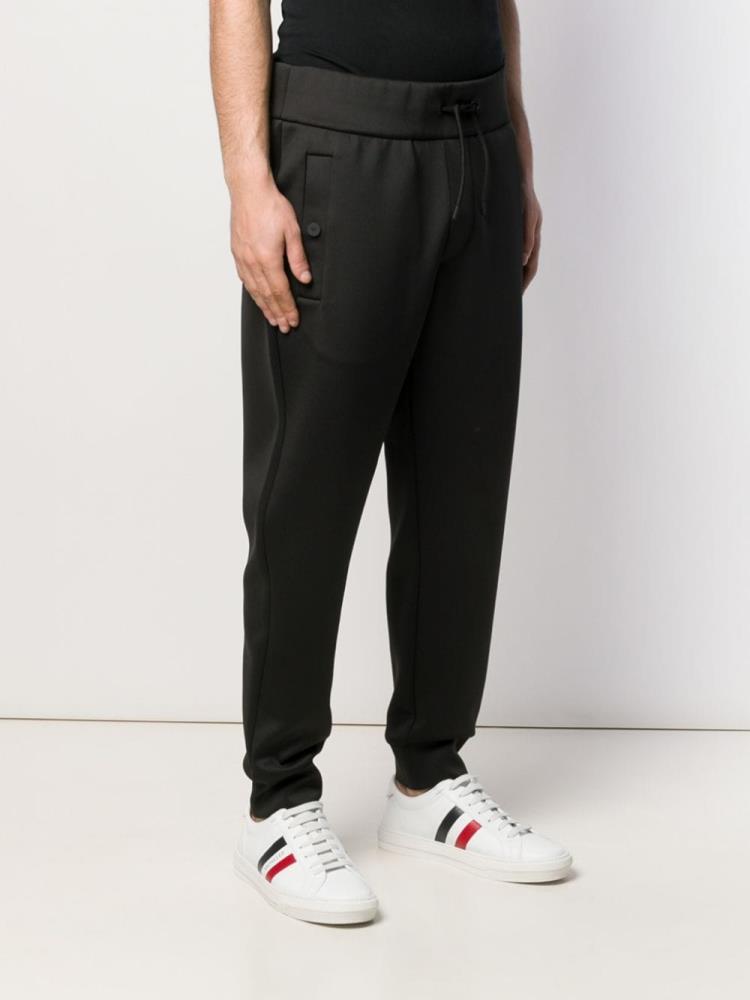 Black Men's Armani Emporio Tapered Jogger | 70ECQGB