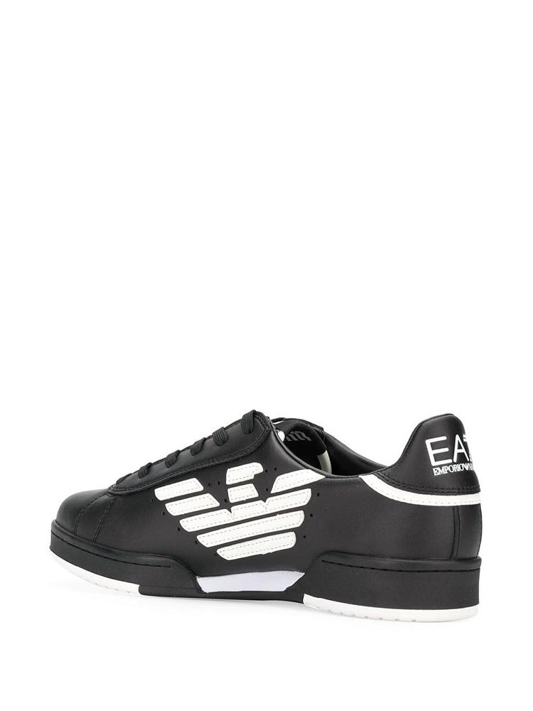 Black / White Women's Ea7 Emporio Armani Logo Low Top Sneakers | 0PQ6DPB