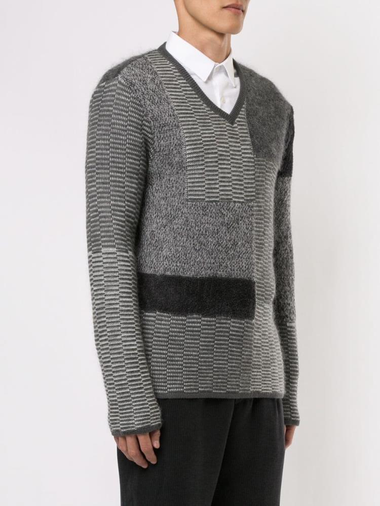 Grey Men's Giorgio Armani V Neck Jumpers | 4UT9JW2