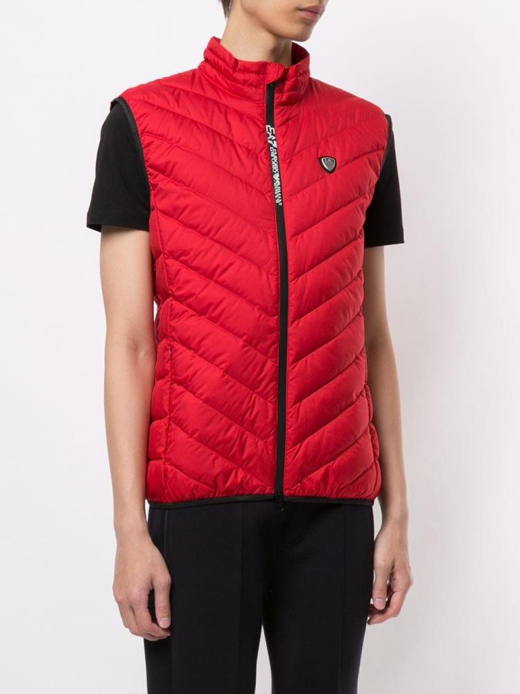 Red Men's Ea7 Emporio Armani Sleeveless Core Shield Gilet Vest | X5XQSWM