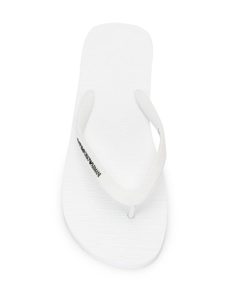 White Men's Ea7 Emporio Armani Sea World Core Flip Flops | ADJSNBY