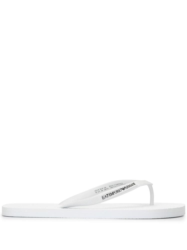 White Men\'s Ea7 Emporio Armani Sea World Core Flip Flops | ADJSNBY